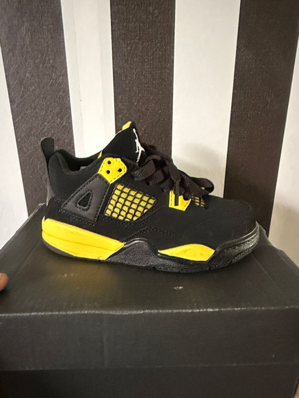Jordan Kids Black and Yellow Low-Top Sneakers